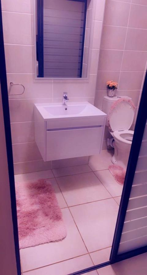 Rnr Crystal Lagoon Apartment Pretoria