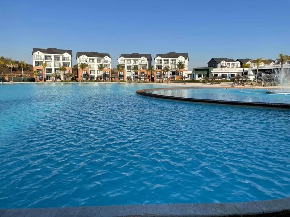 Apartment Rnr Crystal Lagoon